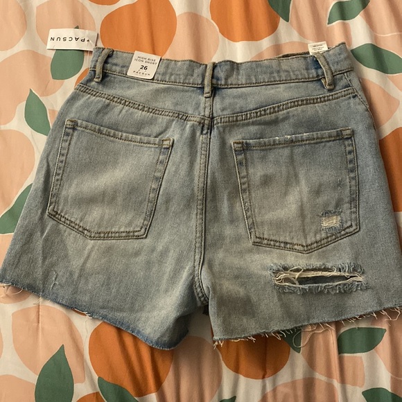 High Rise Distressed Shorts - Picture 5 of 6